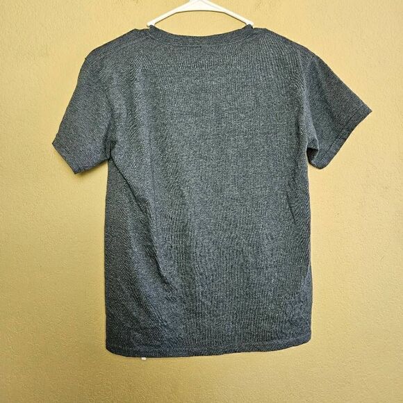 LeBron James T-shirt  - Picture 8 of 8